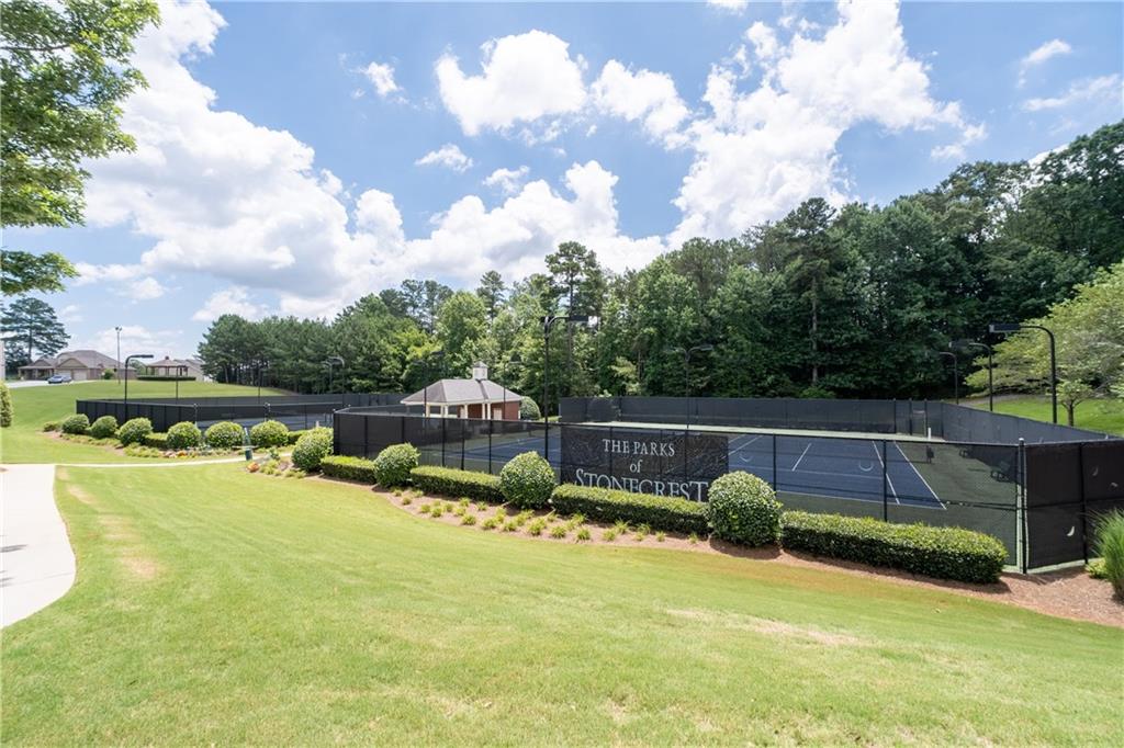 3717 Shady Maple Drive