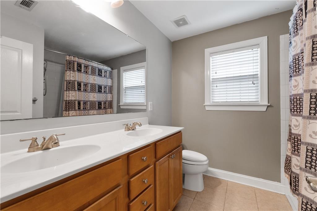 3717 Shady Maple Drive