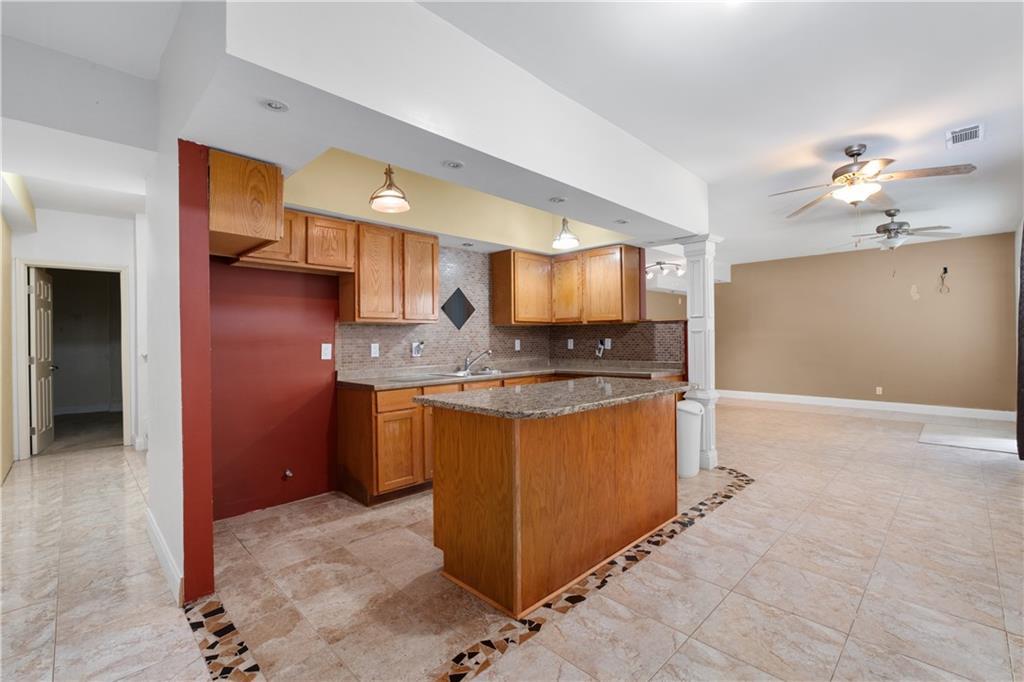 3717 Shady Maple Drive