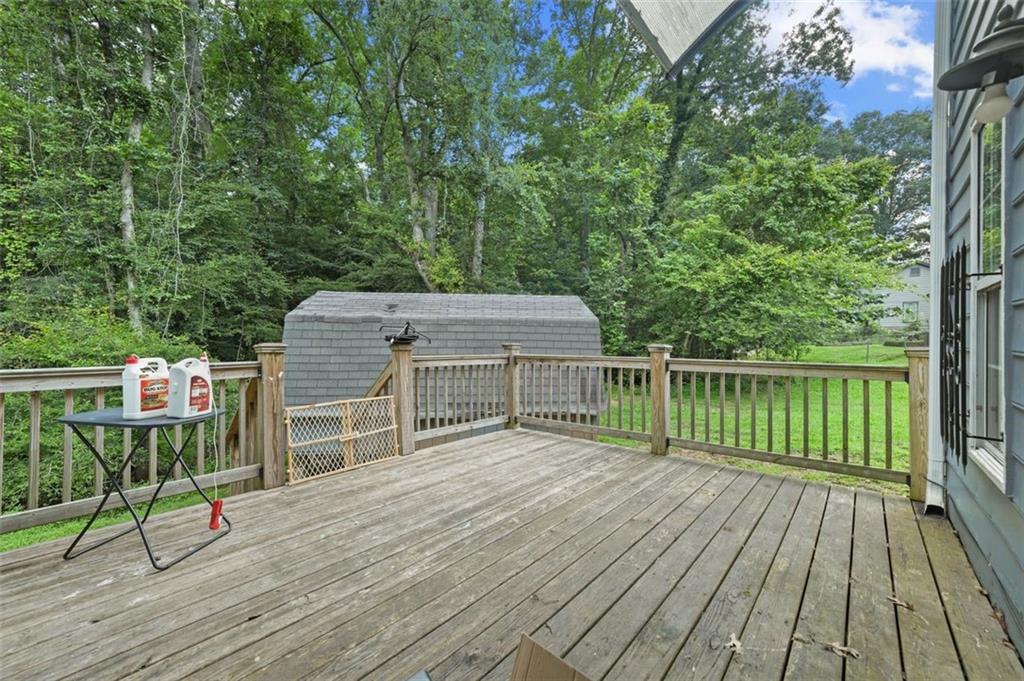 5242 Mccarter Station