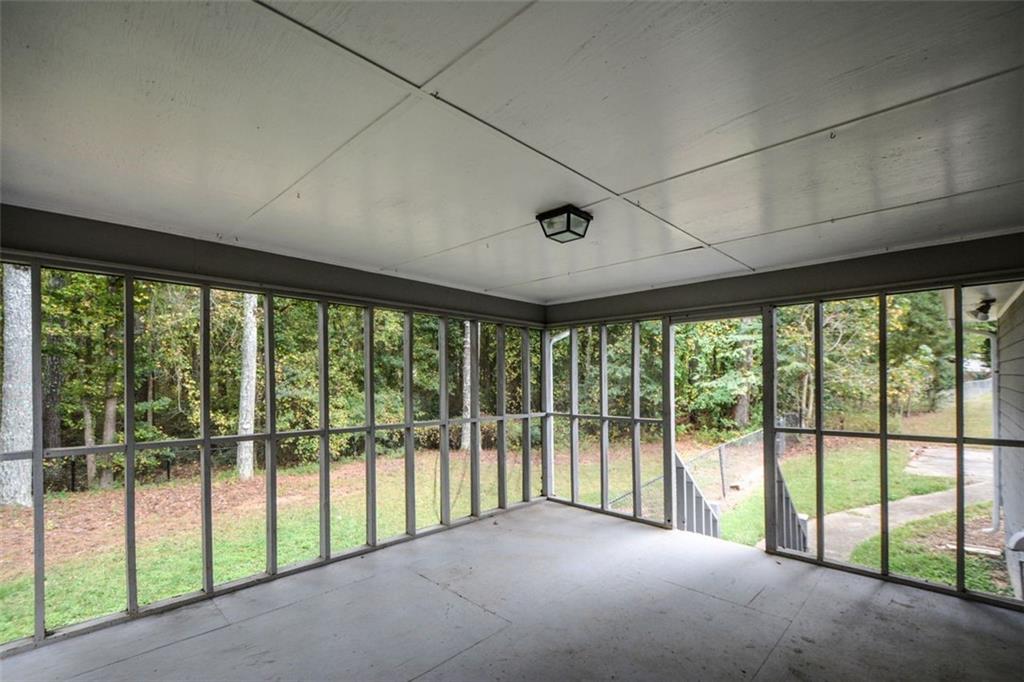 2895 FAIRVIEW Road