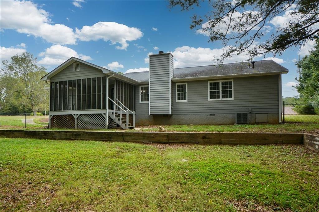 2895 FAIRVIEW Road