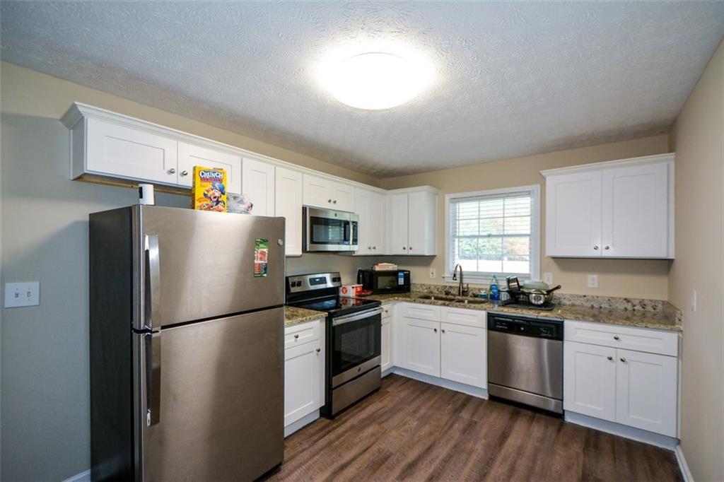 2895 FAIRVIEW Road