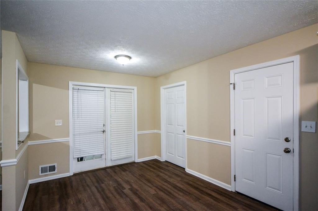 2895 FAIRVIEW Road