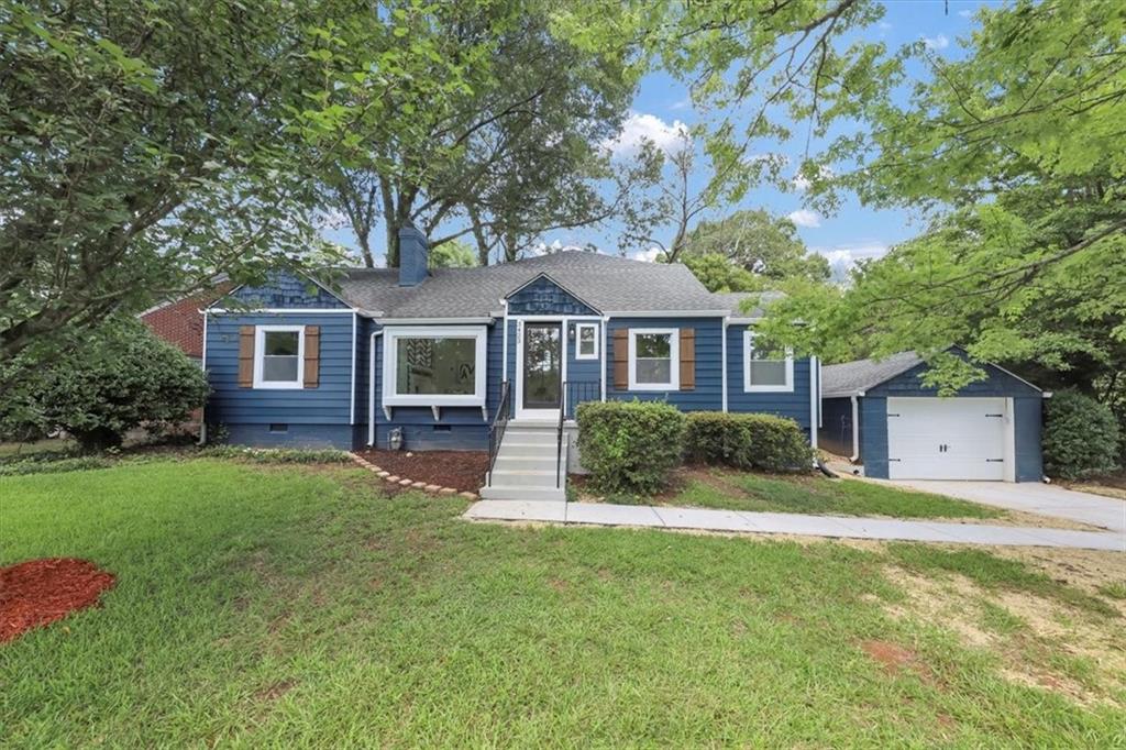 3423 RUGBY Circle