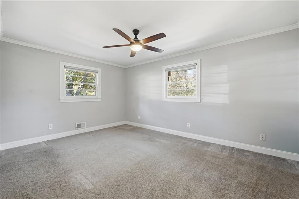 2002 DREW VALLEY Road NE