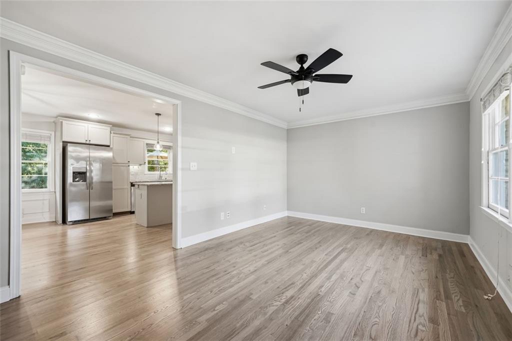 2002 DREW VALLEY Road NE