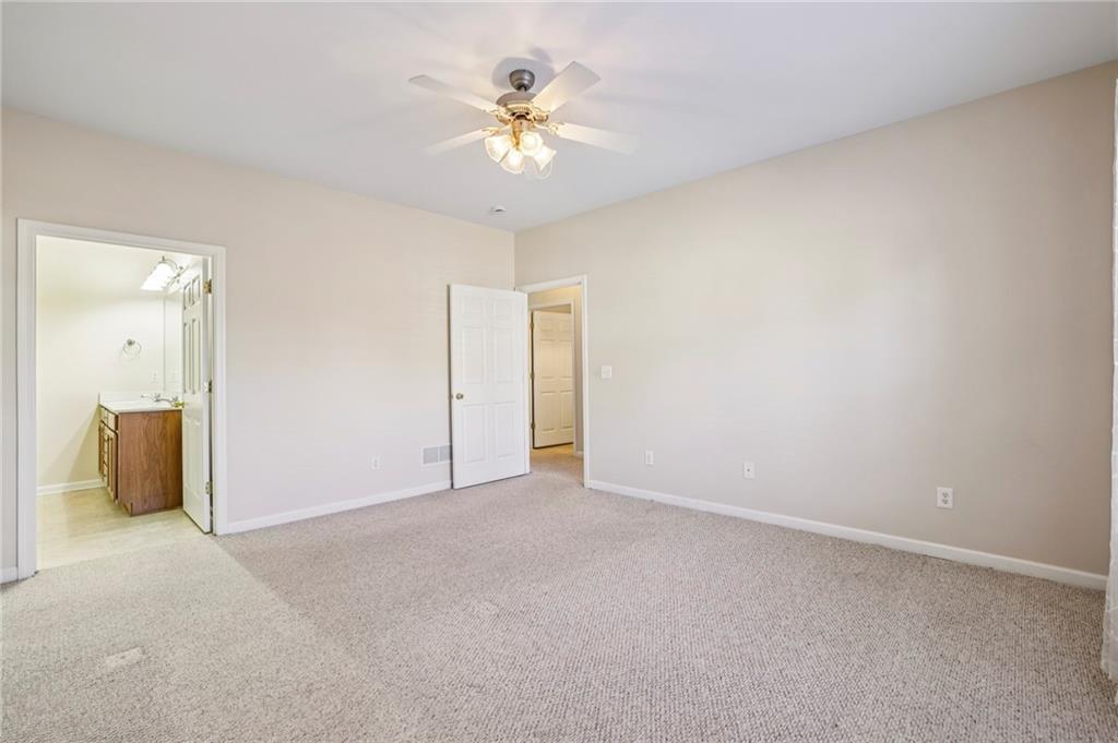 119 HOLIDAY Road Unit 1202