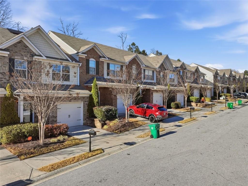 3249 GARDEN GLADE Lane