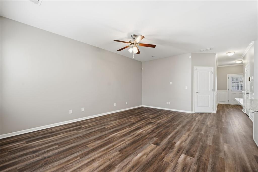 3249 GARDEN GLADE Lane