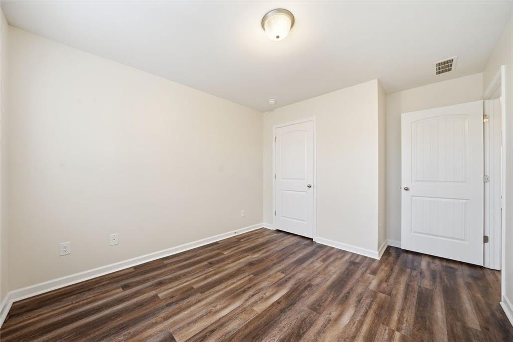 3249 GARDEN GLADE Lane