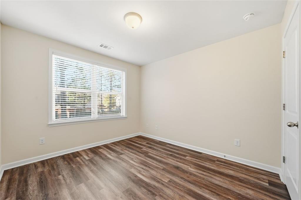 3249 GARDEN GLADE Lane