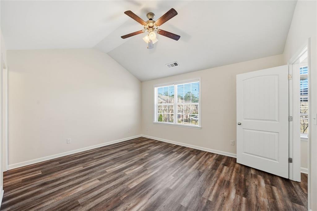 3249 GARDEN GLADE Lane