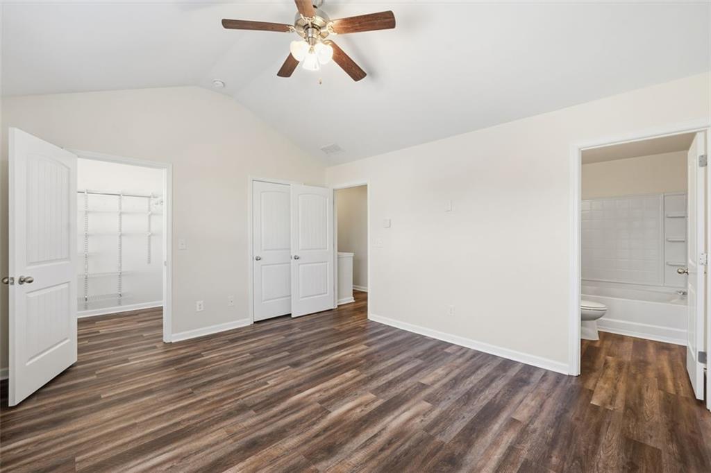 3249 GARDEN GLADE Lane