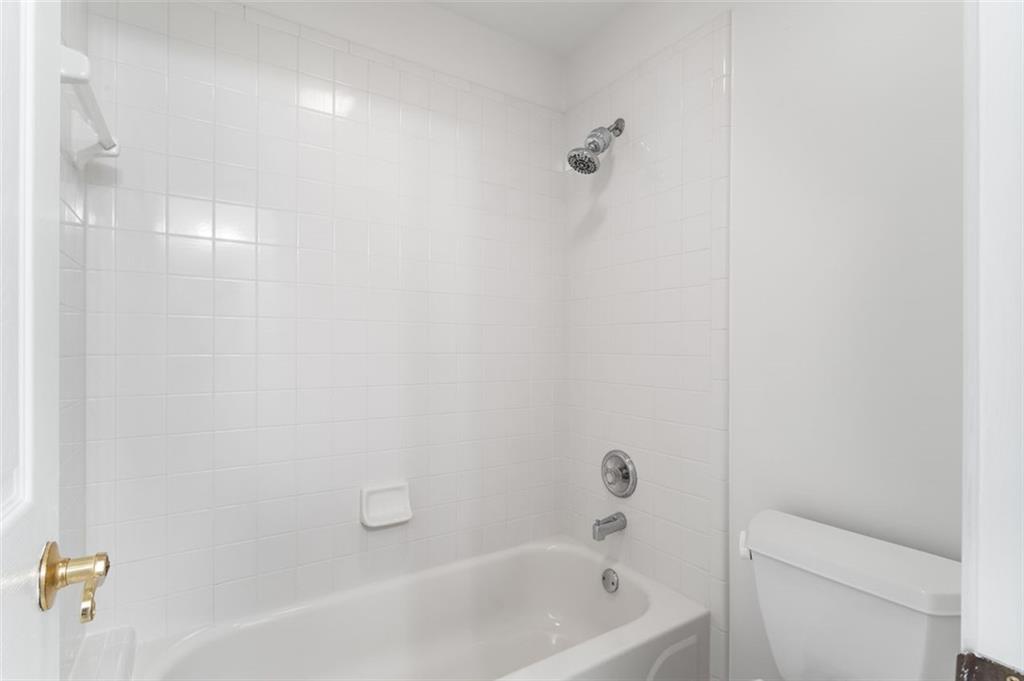 2800 TOWNE VILLAGE Drive