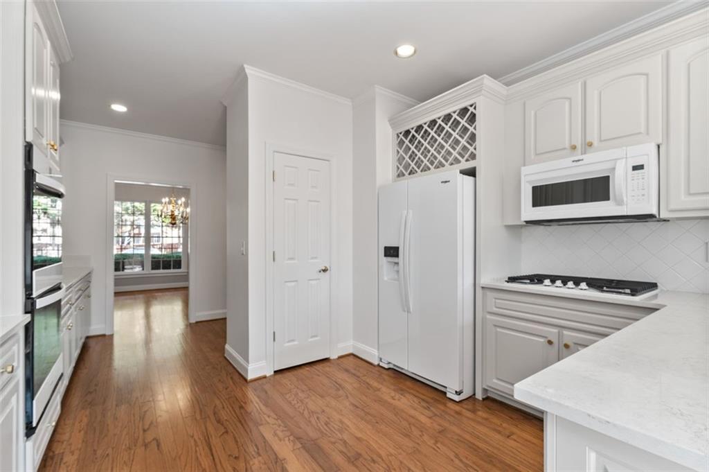 2800 TOWNE VILLAGE Drive