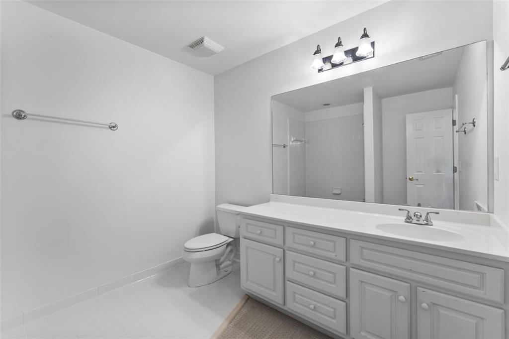 2800 TOWNE VILLAGE Drive