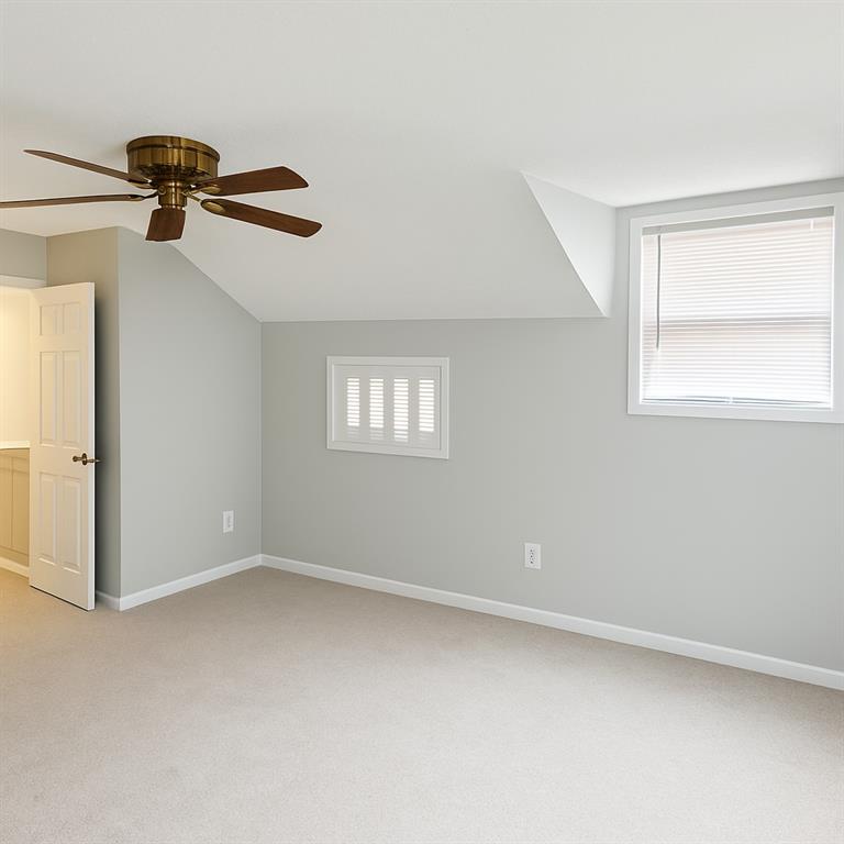 2294 Wellington Circle