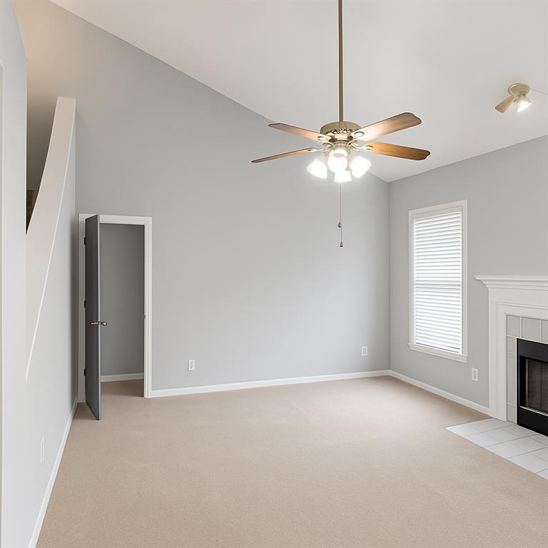 2294 Wellington Circle