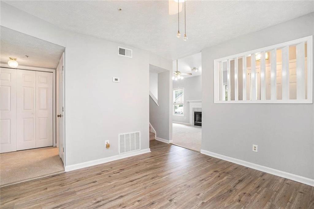 2294 Wellington Circle