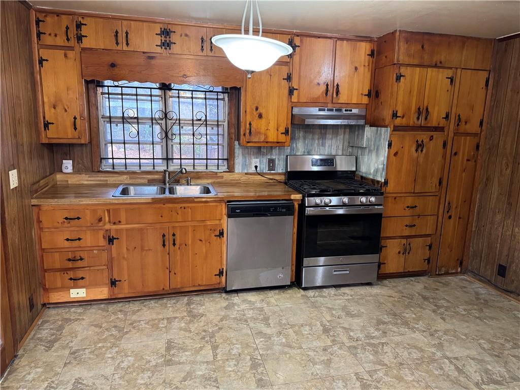 556 LAMAR Drive