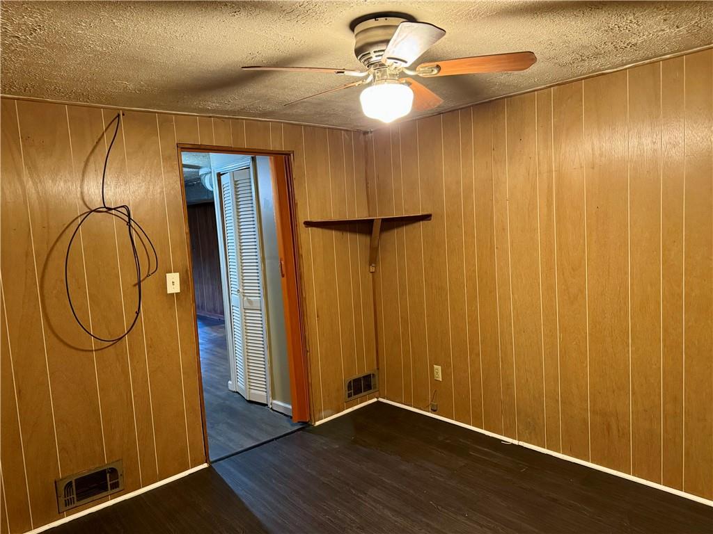 556 LAMAR Drive