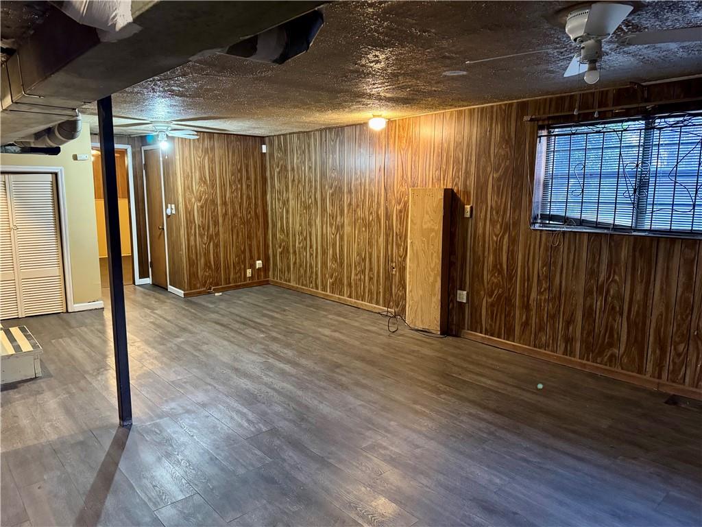556 LAMAR Drive