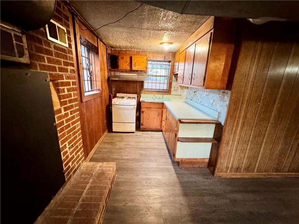 556 LAMAR Drive