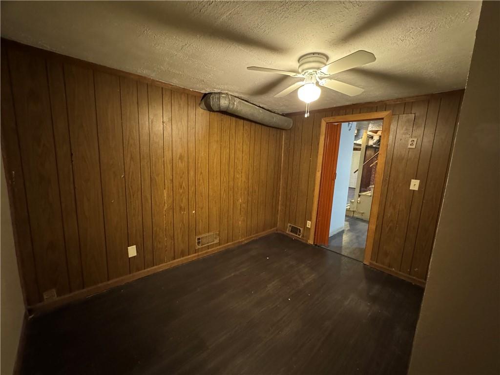 556 LAMAR Drive