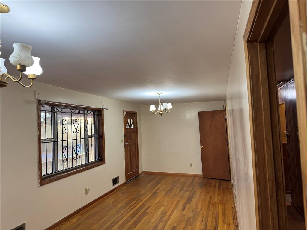 556 LAMAR Drive