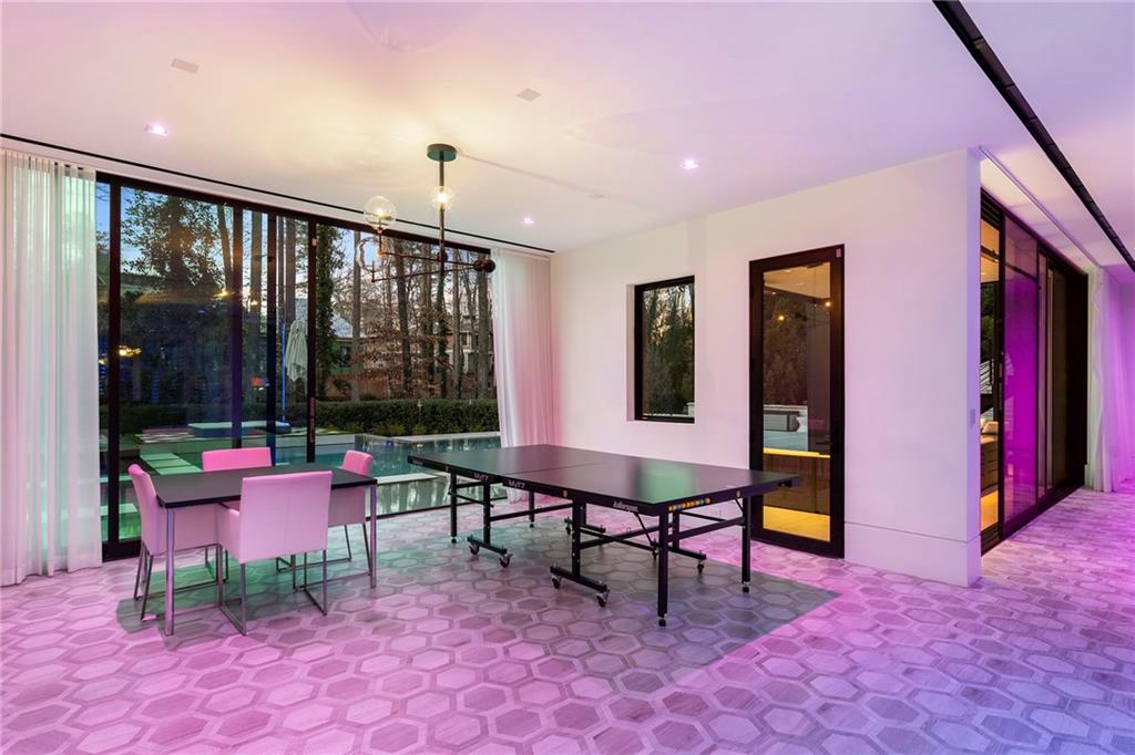 415 River Valley Road