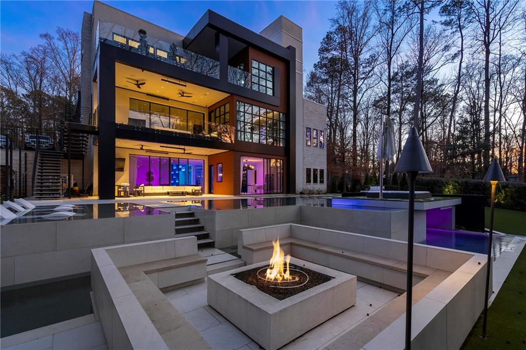 415 River Valley Road