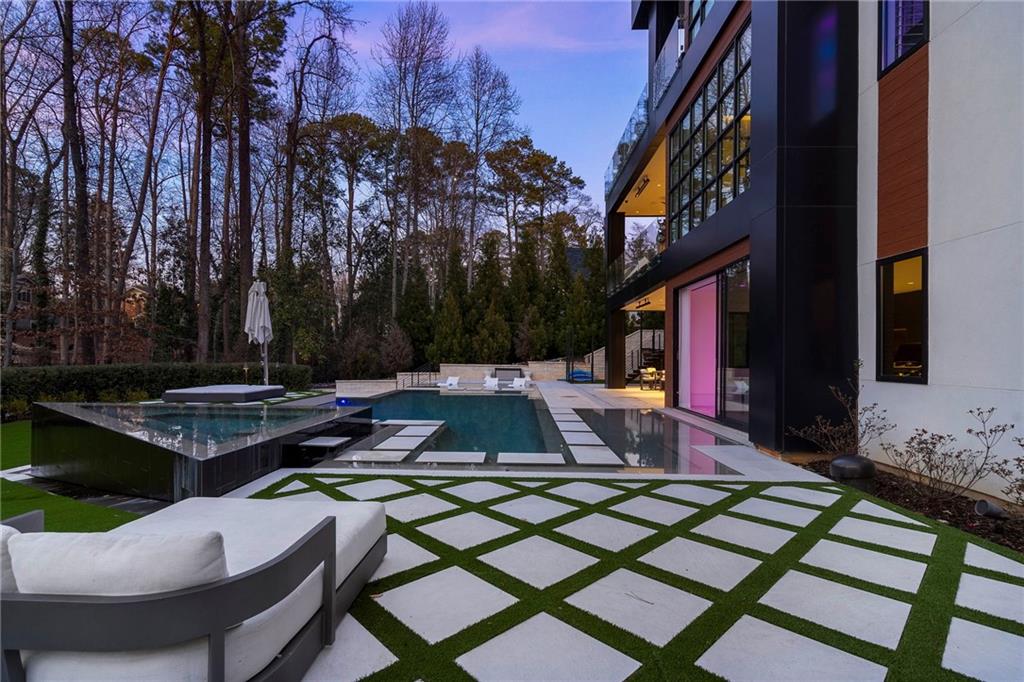 415 River Valley Road