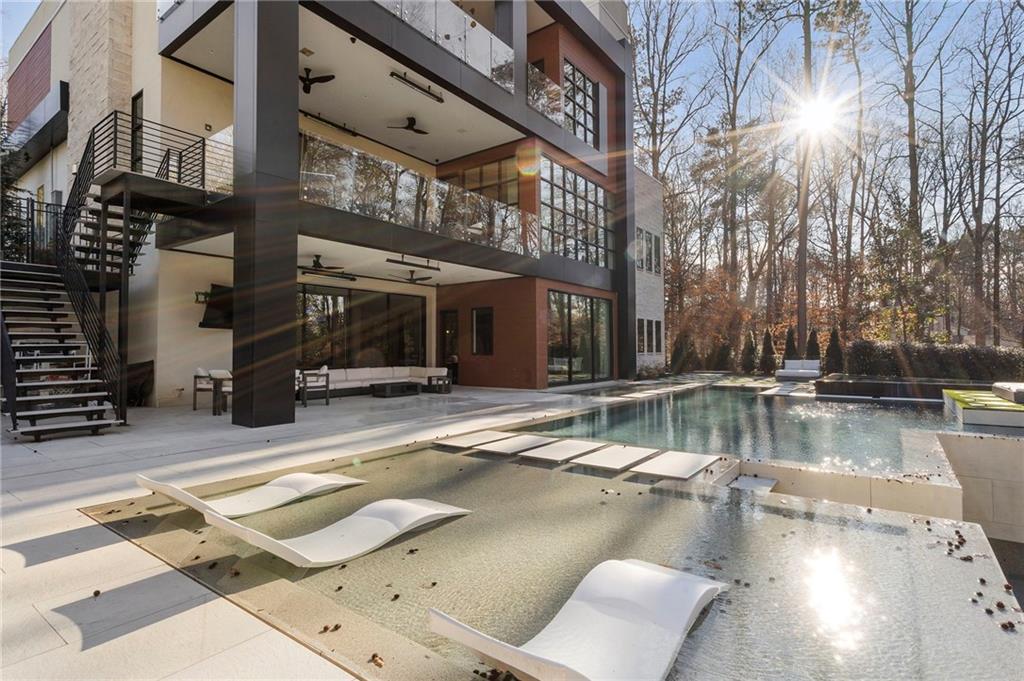 415 River Valley Road