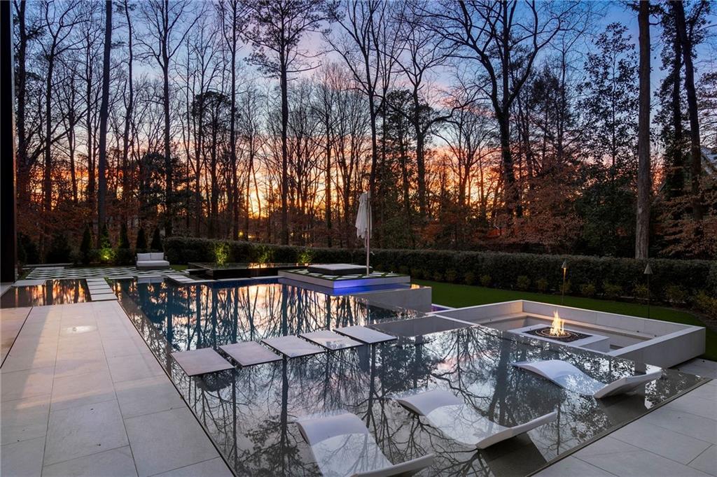 415 River Valley Road