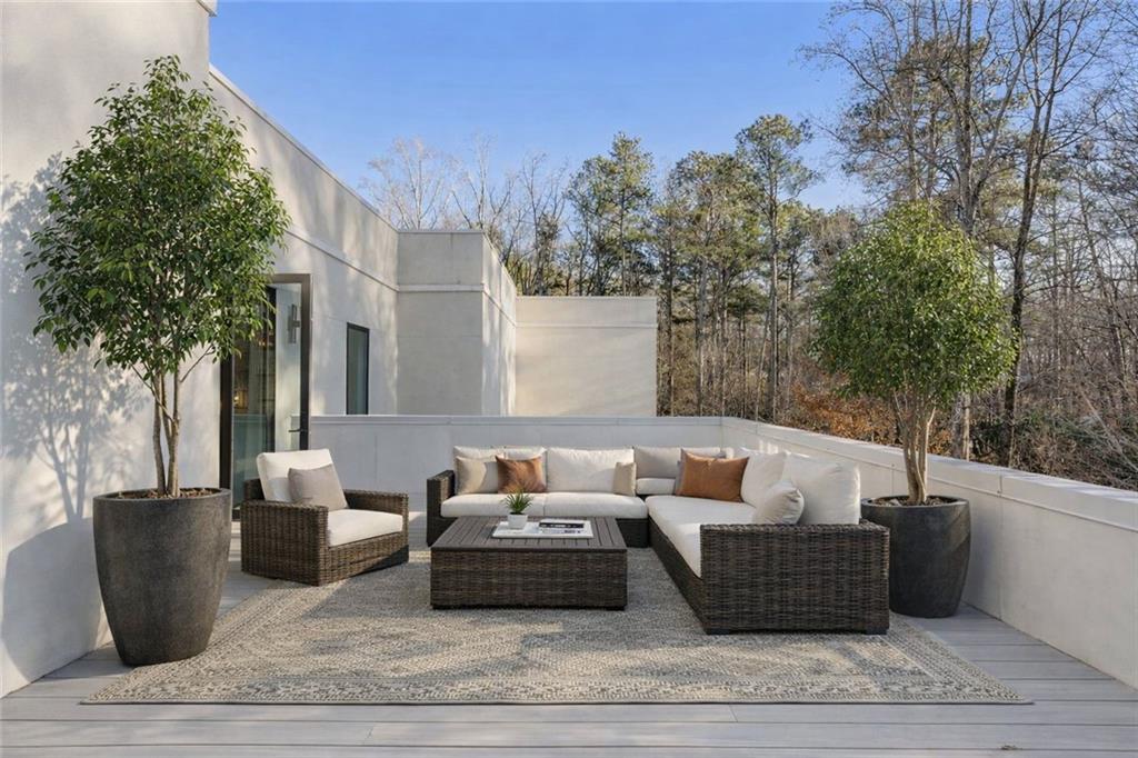 415 River Valley Road