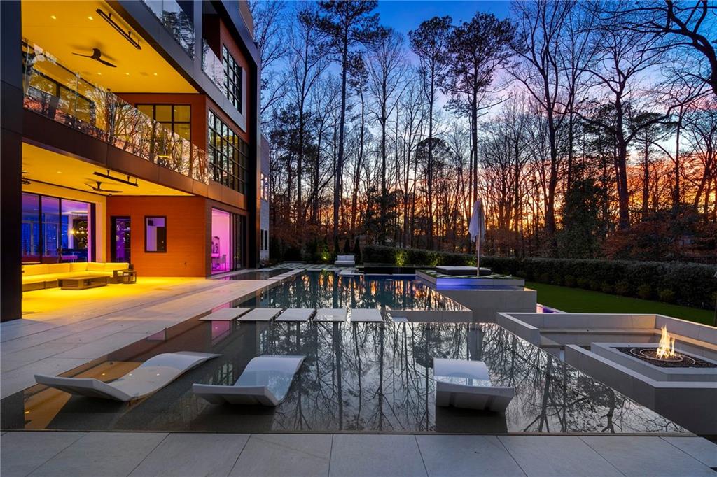 415 River Valley Road