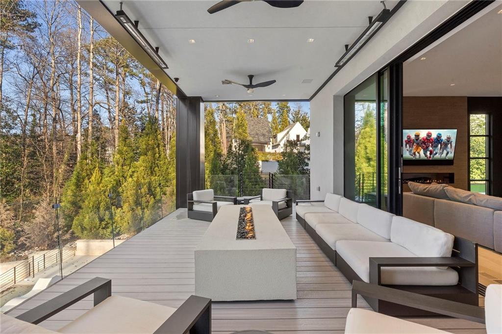 415 River Valley Road