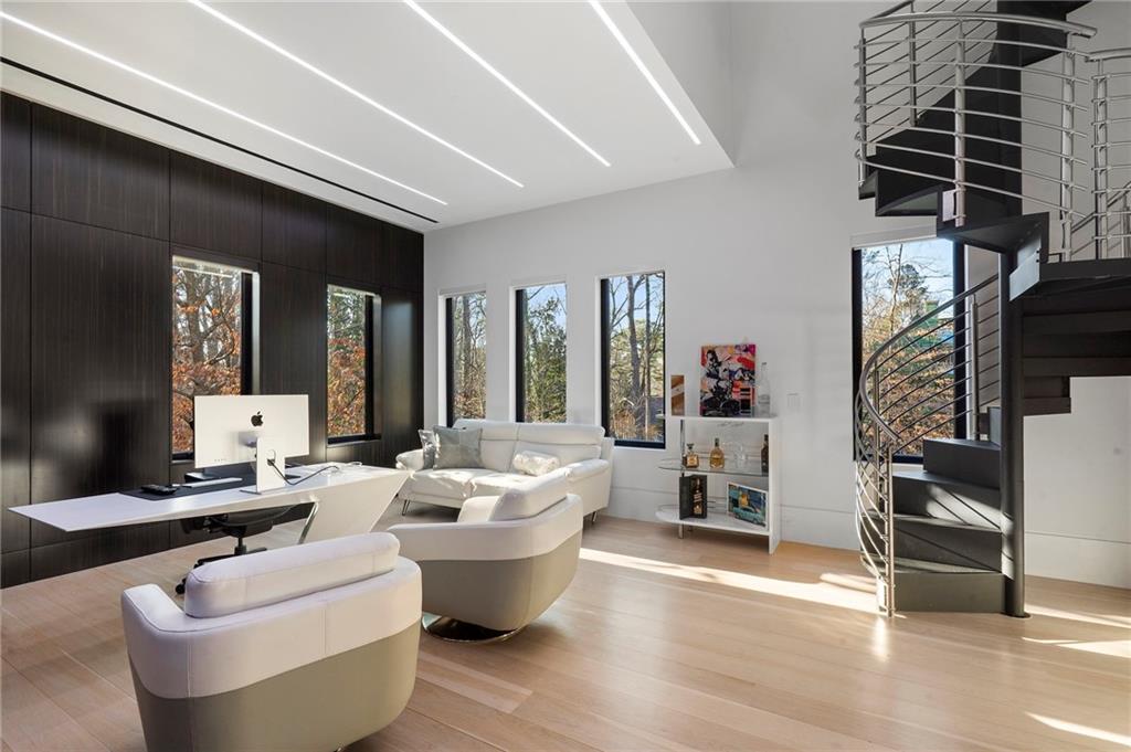 415 River Valley Road