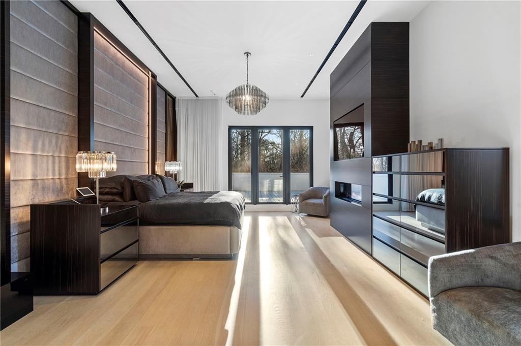 415 River Valley Road