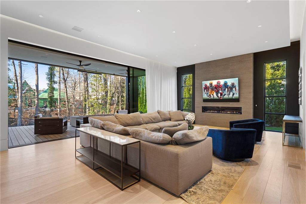 415 River Valley Road