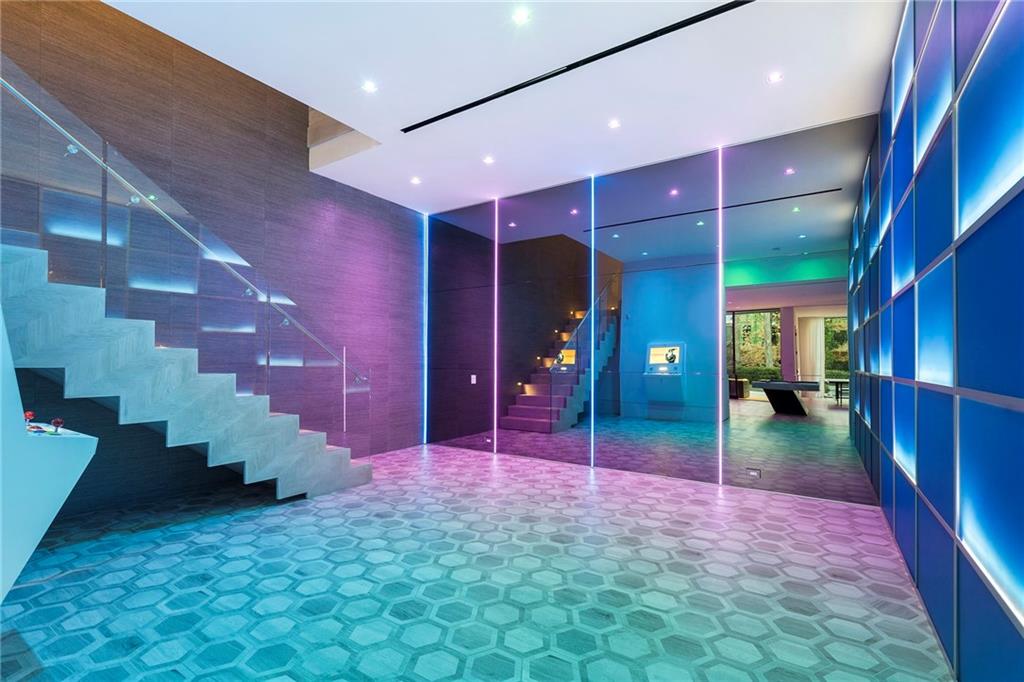 415 River Valley Road