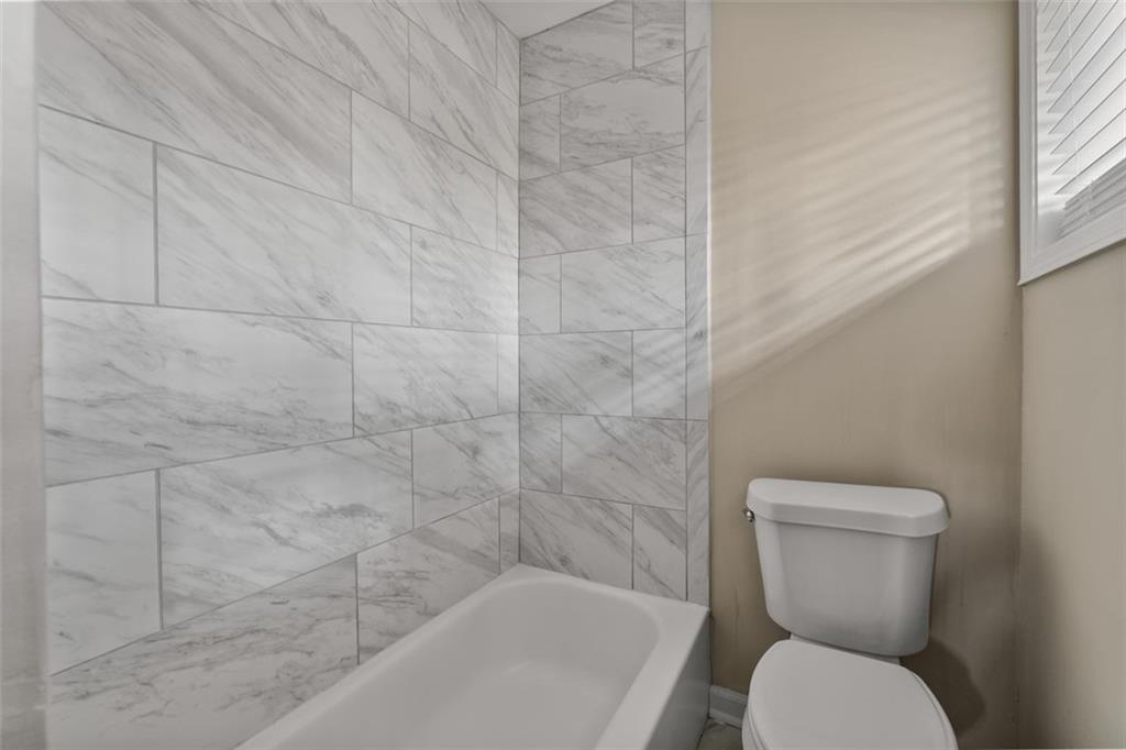 3645 Larkspur Terrace