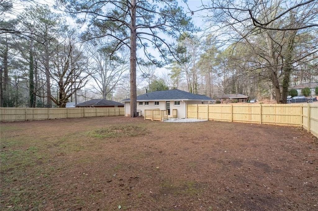 3645 Larkspur Terrace