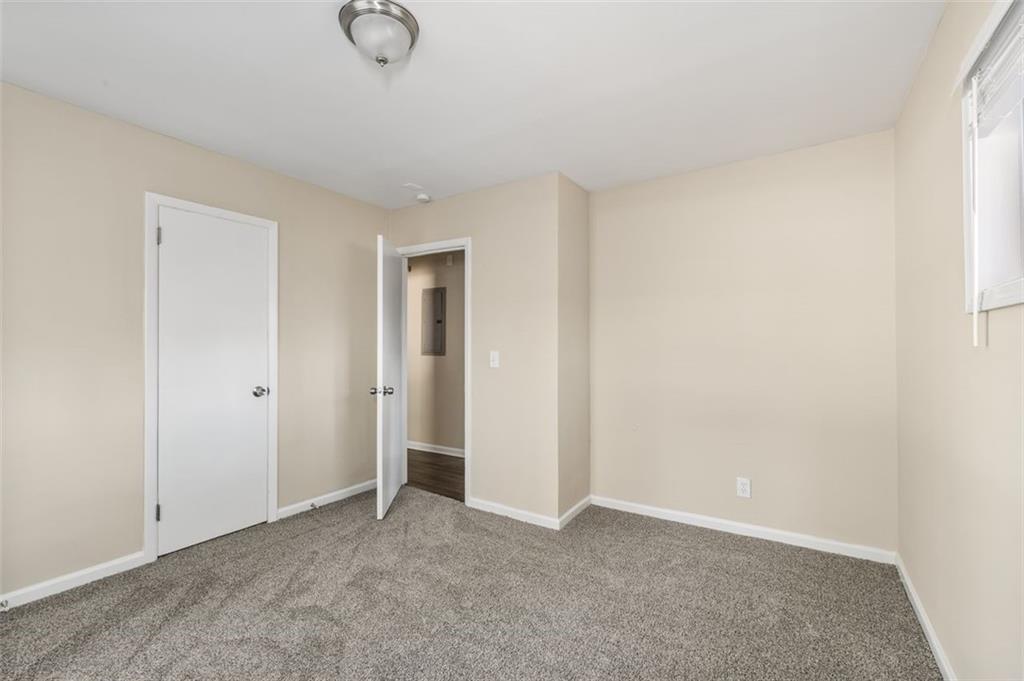 3645 Larkspur Terrace