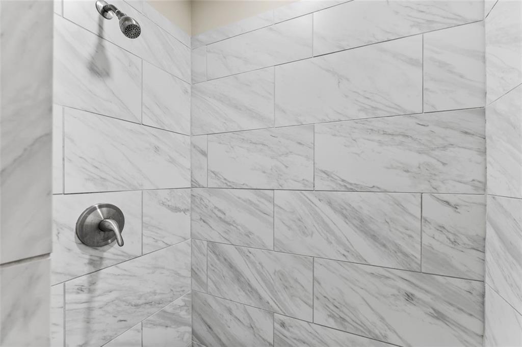 3645 Larkspur Terrace