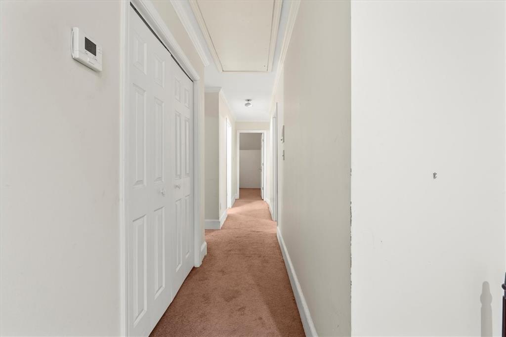 3112 Valleydale Drive SW