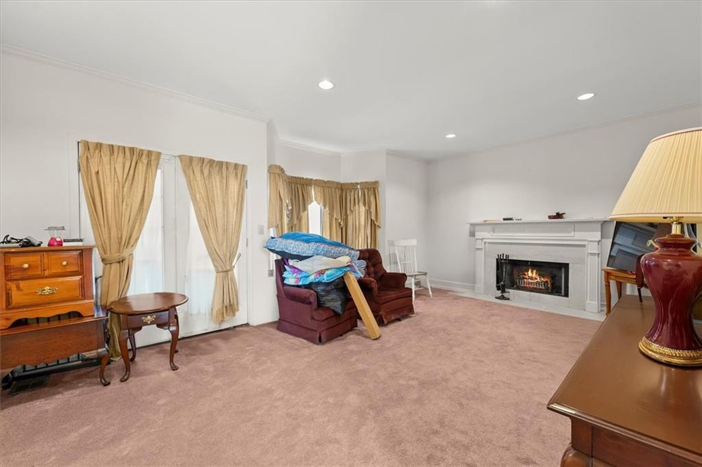 3112 Valleydale Drive SW