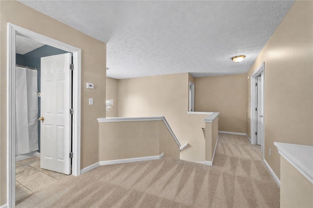 3962 LULLWATER MAIN NW