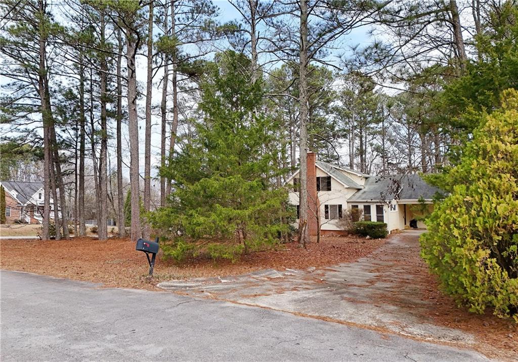 121 Chipley Creek Drive